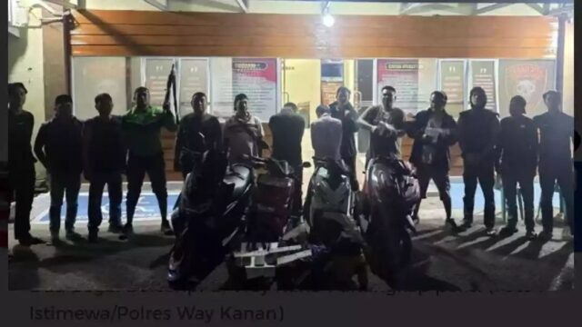 Polres Way Kanan Amankan Dua Begal Bersenjata Asal Lampung Utara, Sita Empat Sepeda Motor dan Senjata Tajam